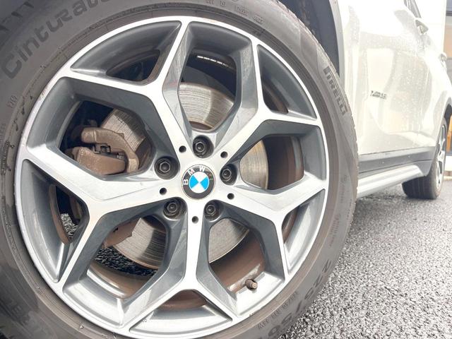 Ｘ１ ｘＤｒｉｖｅ　２５ｉ　ｘライン　ハイラインＰＫＧ　モカ革シート　純正ナビ　バックカメラ　アクティブクルコン　シートヒーター　パワーシート　パワーバックドア　ＬＥＤヘッドランプ　純正１８インチＡＷ　コンフォートアクセス　ＥＴＣ　禁煙車（14枚目）