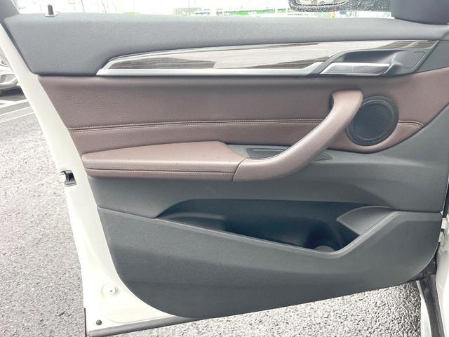 Ｘ１ ｘＤｒｉｖｅ　２５ｉ　ｘライン　ハイラインＰＫＧ　モカ革シート　純正ナビ　バックカメラ　アクティブクルコン　シートヒーター　パワーシート　パワーバックドア　ＬＥＤヘッドランプ　純正１８インチＡＷ　コンフォートアクセス　ＥＴＣ　禁煙車（59枚目）