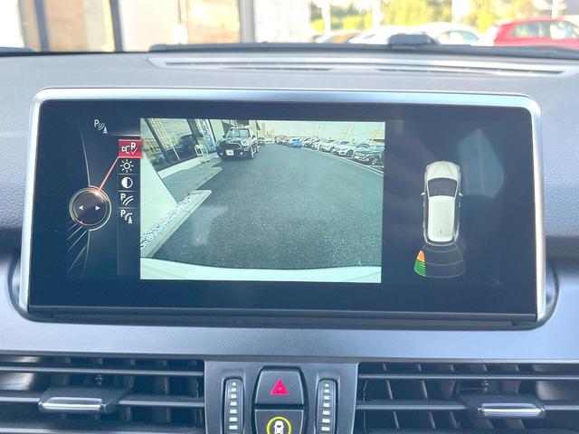 ２シリーズ ２１８ｉアクティブツアラー　ラグジュアリー　パーキングサポートＰＫＧ　コンフォートＰＫＧ　ＯＰ１７インチアルミホイール　黒革シート　パワーシート　シートヒーター　純正ナビ　リアビューカメラ　パワーバックドア　コンフォートアクセス　ＥＴＣ（5枚目）