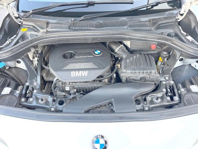 ２シリーズ ２１８ｉアクティブツアラー　ラグジュアリー　パーキングサポートＰＫＧ　コンフォートＰＫＧ　ＯＰ１７インチアルミホイール　黒革シート　パワーシート　シートヒーター　純正ナビ　リアビューカメラ　パワーバックドア　コンフォートアクセス　ＥＴＣ（19枚目）