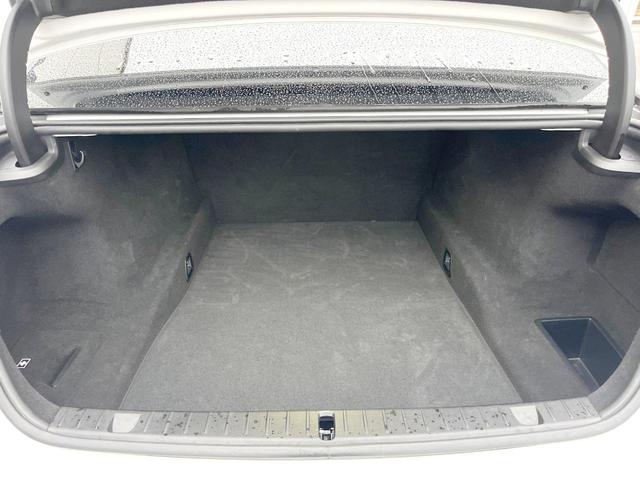 ７シリーズ ７４０ｄ　ｘＤｒｉｖｅ　Ｍスポーツ　サンルーフ　黒革シート　純正ナビＴＶ　３６０度カメラ　アクティブクルコン　ｈａｒｍａｎ／ｋａｒｄｏｎ　シートヒーター　シートベンチレーション　ＨＵＤ　純正２０インチＡＷ　レーザーライト　ＥＴＣ　禁煙車（11枚目）