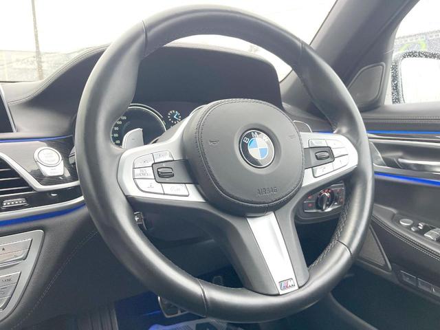 ７シリーズ ７４０ｄ　ｘＤｒｉｖｅ　Ｍスポーツ　サンルーフ　黒革シート　純正ナビＴＶ　３６０度カメラ　アクティブクルコン　ｈａｒｍａｎ／ｋａｒｄｏｎ　シートヒーター　シートベンチレーション　ＨＵＤ　純正２０インチＡＷ　レーザーライト　ＥＴＣ　禁煙車（12枚目）