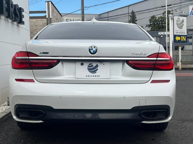 ７シリーズ ７４０ｄ　ｘＤｒｉｖｅ　Ｍスポーツ　サンルーフ　黒革シート　純正ナビＴＶ　３６０度カメラ　アクティブクルコン　ｈａｒｍａｎ／ｋａｒｄｏｎ　シートヒーター　シートベンチレーション　ＨＵＤ　純正２０インチＡＷ　レーザーライト　ＥＴＣ　禁煙車（16枚目）