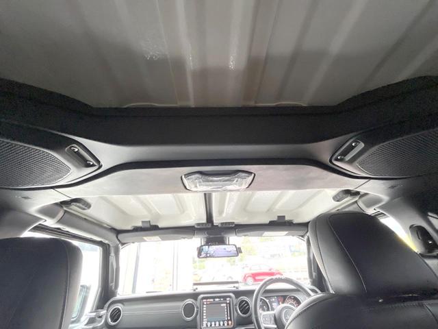 ジープ・ラングラーアンリミテッド サハラ 1オーナー 黒革 純正ナビTV AppleCarPlay バックカメラ アダプティブクルコン シートヒーター ステアリングヒーター LEDヘッド オートハイビーム 純正18インチAW ETC 禁煙(38枚目)