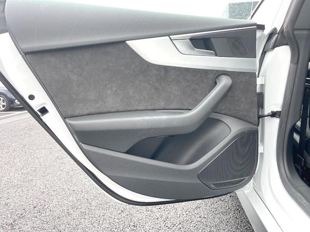 Ａ５スポーツバック ４０ＴＦＳＩスポーツ　ＳラインＰＫＧ　シートヒーター　純正ナビＴＶ　３６０度カメラ　マトリクスＬＥＤヘッドランプ　バーチャルコックピット　アダプティブクルコン　メモリー付パワーシート　純正１８インチＡＷ　ＥＴＣ　禁煙車（29枚目）