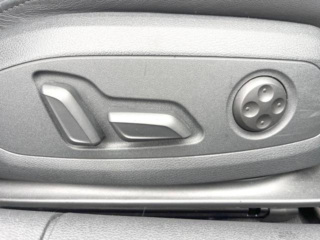 Ａ５スポーツバック ４０ＴＦＳＩスポーツ　ＳラインＰＫＧ　シートヒーター　純正ナビＴＶ　３６０度カメラ　マトリクスＬＥＤヘッドランプ　バーチャルコックピット　アダプティブクルコン　メモリー付パワーシート　純正１８インチＡＷ　ＥＴＣ　禁煙車（33枚目）