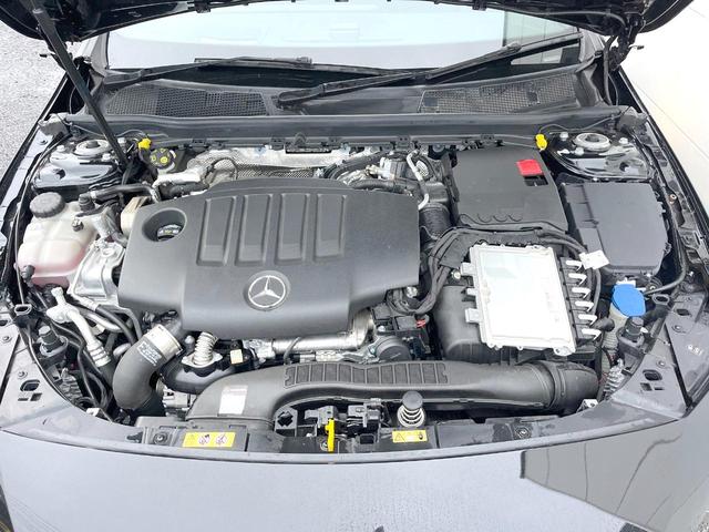 ＣＬＡクラス シューティングブレーク ＣＬＡ２００ｄ　シューティングブレークＡＭＧラインＰ　アドバンスドＰＫＧ　レザーエクスクルーシブＰＫＧ　パノラミックスライディングルーフ　レーダーセーフティＰＫＧ　全周囲カメラ　ＡｐｐｌｅＣａｒＰｌａｙ　純正ナビＴＶ　パワーシート　シートヒーター　ＥＴＣ（18枚目）