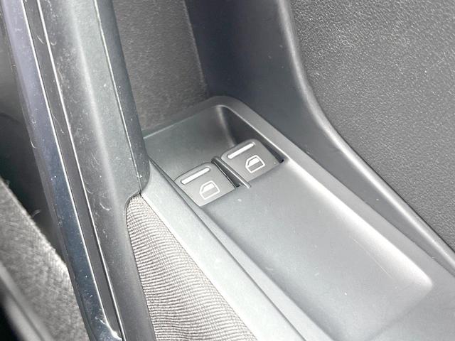 ザ・ビートル デザイン HIDヘッドランプジ 純正ナビ フルセグTV リアビューカメラ オートクルーズコントロール 純正16インチアルミホイール Bluetooth接続 ETC 禁(30枚目)