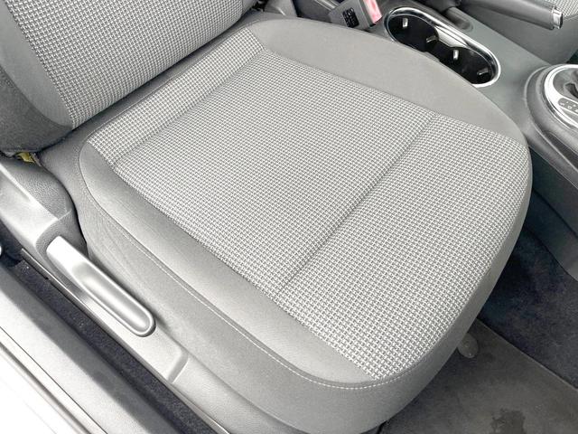 ザ・ビートル デザイン HIDヘッドランプジ 純正ナビ フルセグTV リアビューカメラ オートクルーズコントロール 純正16インチアルミホイール Bluetooth接続 ETC 禁(38枚目)