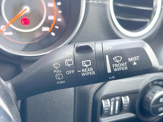 ジープ・ラングラーアンリミテッド リミテッドEDウィズサンライダフリップTフォーハドT 特別仕様車 黒革シート AppleCarPlay 純正ナビTV バックカメラ アダプティブクルコン サンライダーフリップトップ シートヒーター LEDヘッドランプ オートハイビーム ETC 禁煙車(30枚目)