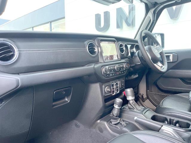 ジープ・ラングラーアンリミテッド リミテッドEDウィズサンライダフリップTフォーハドT 特別仕様車 黒革シート AppleCarPlay 純正ナビTV バックカメラ アダプティブクルコン サンライダーフリップトップ シートヒーター LEDヘッドランプ オートハイビーム ETC 禁煙車(42枚目)