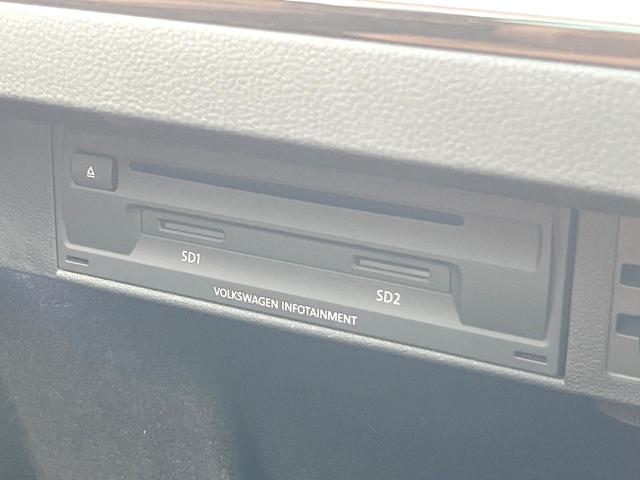 ゴルフ ミラノエディション　２０１６ＭＹ　５００台限定車　ＤｉｓｃｏｖｅｒＰｒｏ　ブラウンアルカンターラ・ナッパ革コンビシート　バックカメラ　アダプティブクルーズコントロール　シートヒーター　木目調インパネ　ＨＩＤヘッド　禁煙車（50枚目）