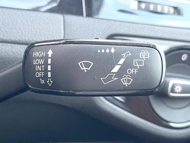 ゴルフ エディション４０　１０００台限定車　純正ナビＴＶ　バックカメラ　アダプティブクルーズコントロール　シートヒーター　ＨＩＤヘッドランプ　ヘッドランプウォッシャー　純正１７インチＡＷ　ブラウンハーフレザー　ＥＴＣ　禁煙車（31枚目）