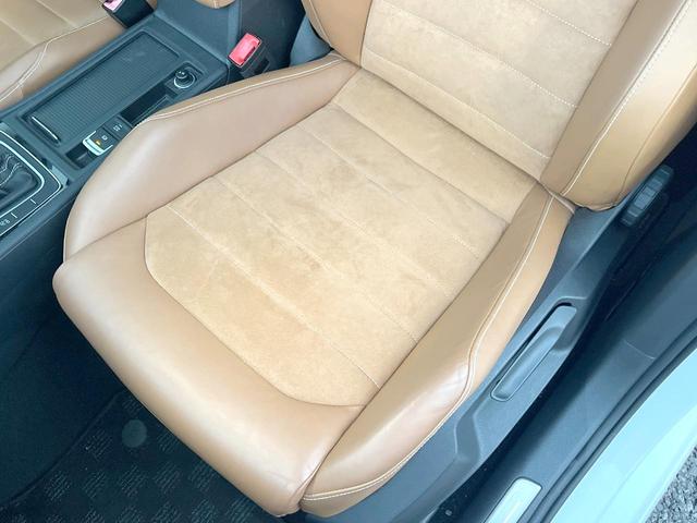 ゴルフ エディション４０　１０００台限定車　純正ナビＴＶ　バックカメラ　アダプティブクルーズコントロール　シートヒーター　ＨＩＤヘッドランプ　ヘッドランプウォッシャー　純正１７インチＡＷ　ブラウンハーフレザー　ＥＴＣ　禁煙車（39枚目）