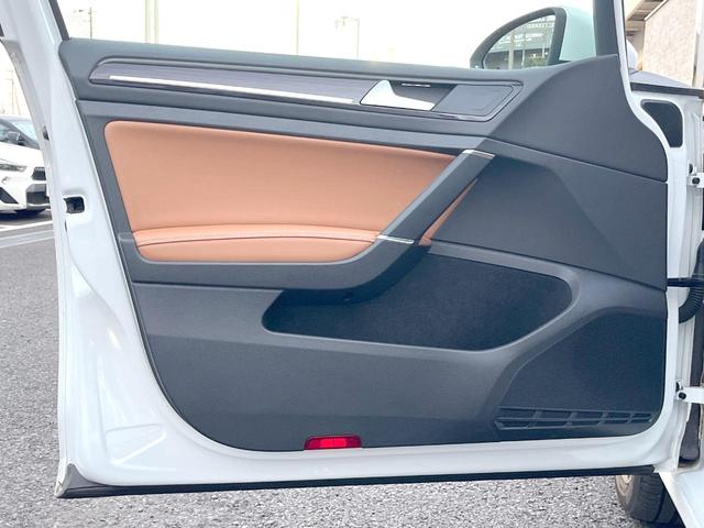 ゴルフ エディション４０　１０００台限定車　純正ナビＴＶ　バックカメラ　アダプティブクルーズコントロール　シートヒーター　ＨＩＤヘッドランプ　ヘッドランプウォッシャー　純正１７インチＡＷ　ブラウンハーフレザー　ＥＴＣ　禁煙車（43枚目）