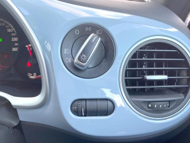 ザ・ビートル デザイン　クラリオン製ナビＴＶ　ＨＩＤヘッドランプ　クルーズコントロール　純正１６インチＡＷ　ＣＤ／ＤＶＤ　Ｂｌｕｅｔｏｏｔｈ再生　革巻きステアリングホイール　ブラックファブリックシート　ＥＴＣ　禁煙車（24枚目）