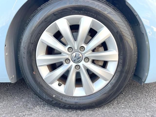 ザ・ビートル デザイン　クラリオン製ナビＴＶ　ＨＩＤヘッドランプ　クルーズコントロール　純正１６インチＡＷ　ＣＤ／ＤＶＤ　Ｂｌｕｅｔｏｏｔｈ再生　革巻きステアリングホイール　ブラックファブリックシート　ＥＴＣ　禁煙車（43枚目）