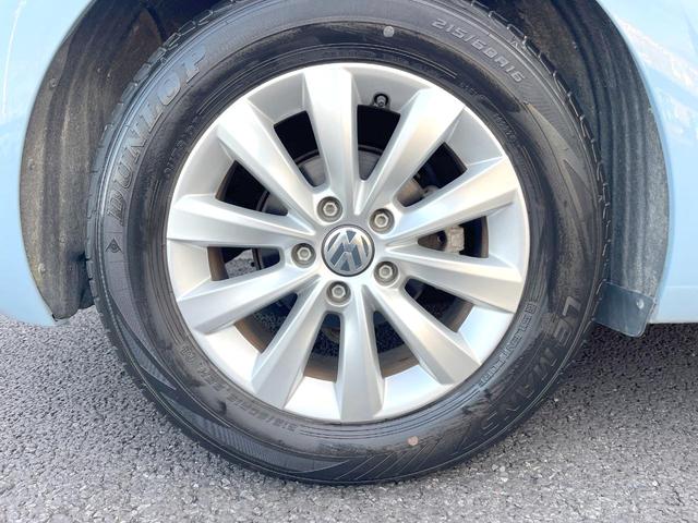 ザ・ビートル デザイン　クラリオン製ナビＴＶ　ＨＩＤヘッドランプ　クルーズコントロール　純正１６インチＡＷ　ＣＤ／ＤＶＤ　Ｂｌｕｅｔｏｏｔｈ再生　革巻きステアリングホイール　ブラックファブリックシート　ＥＴＣ　禁煙車（44枚目）