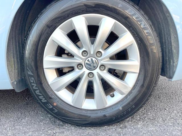 ザ・ビートル デザイン　クラリオン製ナビＴＶ　ＨＩＤヘッドランプ　クルーズコントロール　純正１６インチＡＷ　ＣＤ／ＤＶＤ　Ｂｌｕｅｔｏｏｔｈ再生　革巻きステアリングホイール　ブラックファブリックシート　ＥＴＣ　禁煙車（45枚目）