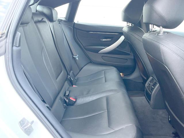 ４シリーズ ４２０ｉグランクーペ　Ｍスポーツ　革シートセット　純正ナビ　バックカメラ　アクティブクルーズ　ドライビングアシスト　レーンチェンジウォーニング　走行モードセレクト　ＨＩＤヘッドライト　パドルシフト　純正１８インチアルミ　ＥＴＣ（9枚目）