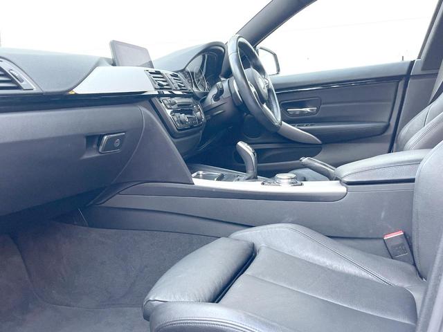 ４シリーズ ４２０ｉグランクーペ　Ｍスポーツ　革シートセット　純正ナビ　バックカメラ　アクティブクルーズ　ドライビングアシスト　レーンチェンジウォーニング　走行モードセレクト　ＨＩＤヘッドライト　パドルシフト　純正１８インチアルミ　ＥＴＣ（26枚目）