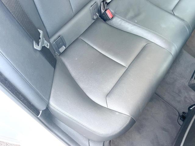 ４シリーズ ４２０ｉグランクーペ　Ｍスポーツ　革シートセット　純正ナビ　バックカメラ　アクティブクルーズ　ドライビングアシスト　レーンチェンジウォーニング　走行モードセレクト　ＨＩＤヘッドライト　パドルシフト　純正１８インチアルミ　ＥＴＣ（43枚目）