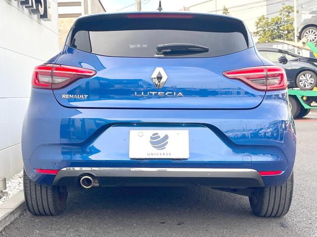 ルーテシア インテンス　１オーナー　ＡｐｐｌｅＣａｒＰｌａｙ　バックカメラ　ＢＯＳＥサウンド　アダプティブクルーズコントロール　ＬＥＤヘッドランプ　オートハイビーム　純正１７インチＡＷ　ハーフレザー　ＥＴＣ　禁煙車（16枚目）