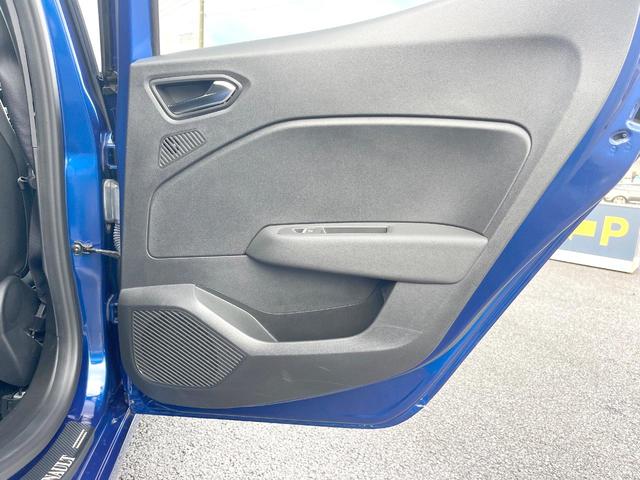 ルーテシア インテンス　１オーナー　ＡｐｐｌｅＣａｒＰｌａｙ　バックカメラ　ＢＯＳＥサウンド　アダプティブクルーズコントロール　ＬＥＤヘッドランプ　オートハイビーム　純正１７インチＡＷ　ハーフレザー　ＥＴＣ　禁煙車（54枚目）