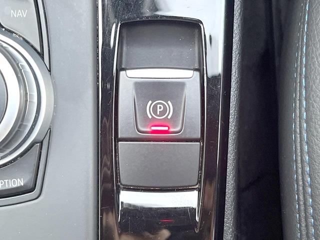 Ｘ１ ｘＤｒｉｖｅ　１８ｄ　Ｍスポーツエディションジョイ＋　ワンオーナー　コンフォートＰＫＧ　アドバンスドアクティブセーフティＰＫＧ　純正ナビ　リアビューカメラ　パワーシート　シートヒーター　パワーバックドア　ＬＥＤヘッド　純正１８インチＡＷ　ＥＴＣ　禁煙車（40枚目）