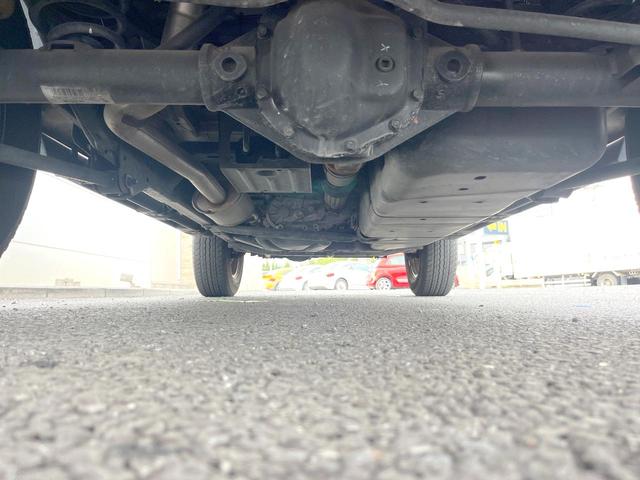 ジープ・ラングラーアンリミテッド スポーツ　Ｐａｎａｓｏｎｉｃ製ナビ　バックカメラ　クルーズコントロール　サイドカメラ　オートエアコン　純正１８インチアルミホイール　ブラックハードトップ　サイドステップ　ＥＴＣ　禁煙車（23枚目）