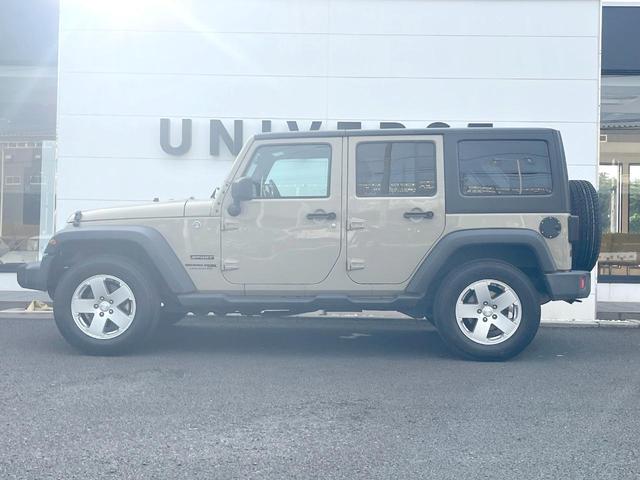 ジープ・ラングラーアンリミテッド スポーツ　Ｐａｎａｓｏｎｉｃ製ナビ　バックカメラ　クルーズコントロール　サイドカメラ　オートエアコン　純正１８インチアルミホイール　ブラックハードトップ　サイドステップ　ＥＴＣ　禁煙車（27枚目）