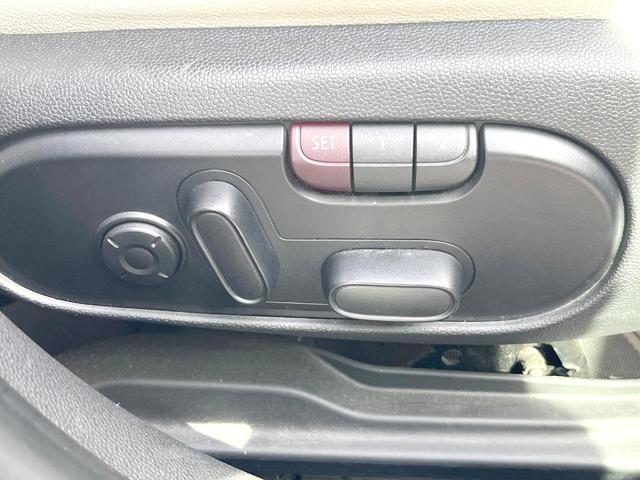 ＭＩＮＩ クーパーＳＤ　クラブマン　チリパッケージ　革シートセット　リアビューカメラ／パークディスタンスコントロール　純正ナビ　Ｂｌｕｅｔｏｏｔｈ　クルーズコントロール　白革　パワーシート　シートヒーター　ＬＥＤヘッド　ＥＴＣ　禁煙車（8枚目）