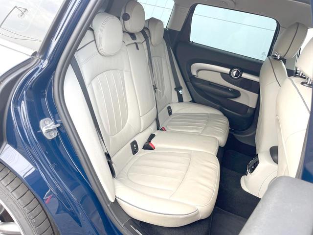 ＭＩＮＩ クーパーＳＤ　クラブマン　チリパッケージ　革シートセット　リアビューカメラ／パークディスタンスコントロール　純正ナビ　Ｂｌｕｅｔｏｏｔｈ　クルーズコントロール　白革　パワーシート　シートヒーター　ＬＥＤヘッド　ＥＴＣ　禁煙車（10枚目）