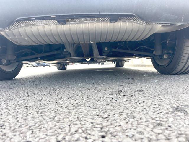 ＭＩＮＩ クーパーＳＤ　クラブマン　チリパッケージ　革シートセット　リアビューカメラ／パークディスタンスコントロール　純正ナビ　Ｂｌｕｅｔｏｏｔｈ　クルーズコントロール　白革　パワーシート　シートヒーター　ＬＥＤヘッド　ＥＴＣ　禁煙車（20枚目）