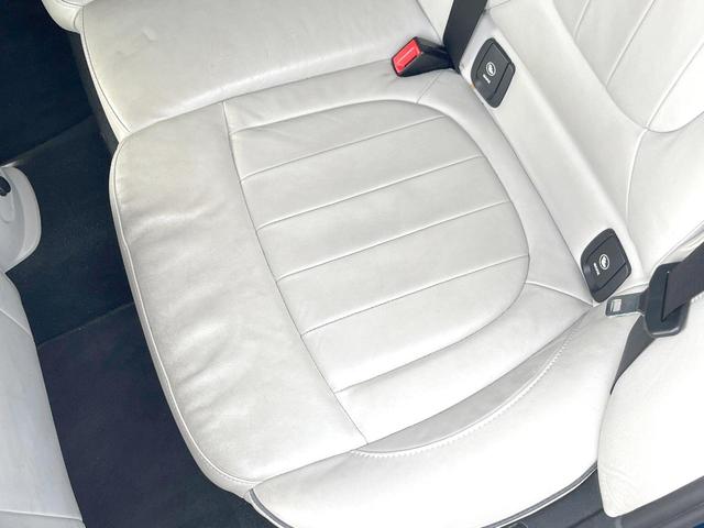 ＭＩＮＩ クーパーＳＤ　クラブマン　チリパッケージ　革シートセット　リアビューカメラ／パークディスタンスコントロール　純正ナビ　Ｂｌｕｅｔｏｏｔｈ　クルーズコントロール　白革　パワーシート　シートヒーター　ＬＥＤヘッド　ＥＴＣ　禁煙車（32枚目）