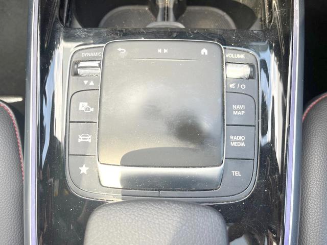 GLB GLB200d AMGライン アドバンスドPKG ナビゲーションPKG パノラミックスライディングルーフ 全周囲カメラ 純正ナビTV アダプティブクルコン 純正19インチAW LEDヘッドライト ハイビームアシスト ETC 禁煙車(36枚目)