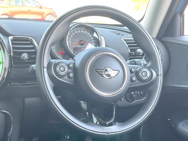 MINI クーパーD クラブマン 格子ステッチ入革シートセット LEDヘッド/フロントフォグランプ 純正ナビ パワーシート シートヒーター アダプティブクルーズコントロール 純正17インチAW コンフォートアクセス ETC 禁煙車(12枚目)