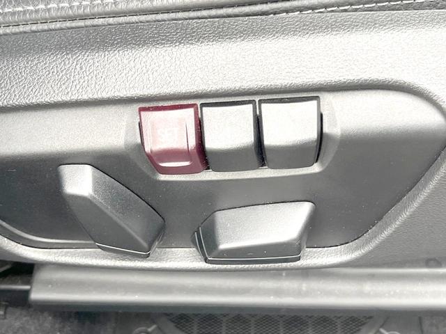 ２シリーズ ２１８ｄアクティブツアラー　ラグジュアリー　パーキングサポートＰＫＧ　コンフォートＰＫＧ　黒革シート　パワーシート　シートヒーター　パワーバックドア　純正ナビ　リアビューカメラ　ＬＥＤヘッド　純正１６インチＡＷ　ルームミラー内蔵ＥＴＣ　禁煙車（8枚目）