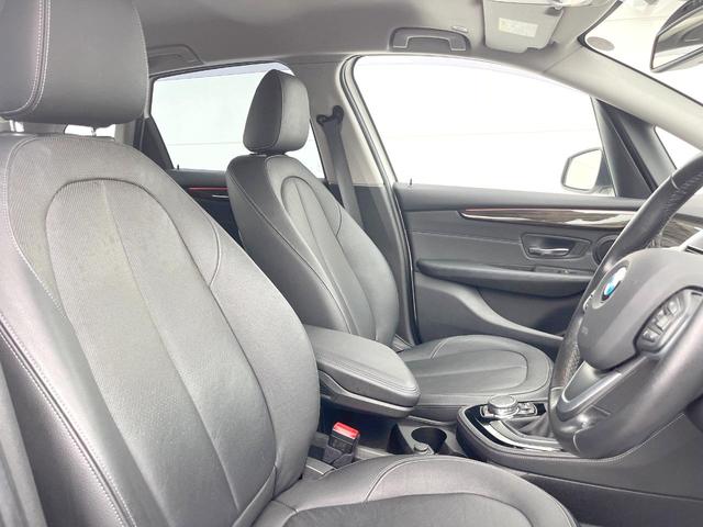 ２シリーズ ２１８ｄアクティブツアラー　ラグジュアリー　パーキングサポートＰＫＧ　コンフォートＰＫＧ　黒革シート　パワーシート　シートヒーター　パワーバックドア　純正ナビ　リアビューカメラ　ＬＥＤヘッド　純正１６インチＡＷ　ルームミラー内蔵ＥＴＣ　禁煙車（9枚目）