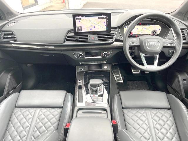 ＳＱ５スポーツバック ベースグレード　レザーＰＫＧ　コンフォートＰＫＧ　パノラマサンルーフ　地デジＴＶ　レッドブレーキキャリパー　黒革シート　全席シートヒーター　ステアリングヒーター　ＢａｎｇＯｌｆｓｅｎサウンド　マトリクスＬＥＤヘッド（2枚目）