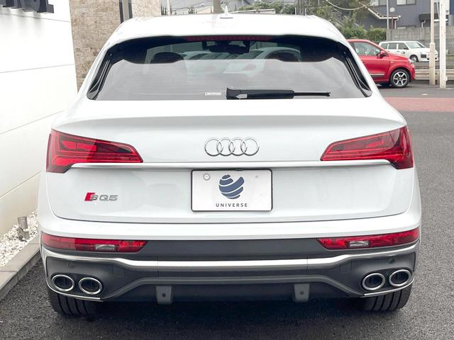 ＳＱ５スポーツバック ベースグレード　レザーＰＫＧ　コンフォートＰＫＧ　パノラマサンルーフ　地デジＴＶ　レッドブレーキキャリパー　黒革シート　全席シートヒーター　ステアリングヒーター　ＢａｎｇＯｌｆｓｅｎサウンド　マトリクスＬＥＤヘッド（16枚目）