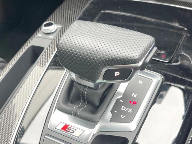 ＳＱ５スポーツバック ベースグレード　レザーＰＫＧ　コンフォートＰＫＧ　パノラマサンルーフ　地デジＴＶ　レッドブレーキキャリパー　黒革シート　全席シートヒーター　ステアリングヒーター　ＢａｎｇＯｌｆｓｅｎサウンド　マトリクスＬＥＤヘッド（44枚目）