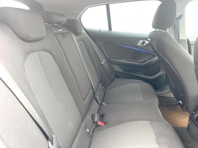 1シリーズ 118d プレイ エディションジョイ+ 1オーナー iDriveナビゲーションPKG コンフォートPKG 衝突軽減ブレーキ 純正ナビ リアカメラ アクティブクルーズ パワーバックドア LEDヘッド ハイビームアシスト 純正16インチAW(9枚目)