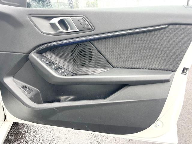 1シリーズ 118d プレイ エディションジョイ+ 1オーナー iDriveナビゲーションPKG コンフォートPKG 衝突軽減ブレーキ 純正ナビ リアカメラ アクティブクルーズ パワーバックドア LEDヘッド ハイビームアシスト 純正16インチAW(52枚目)