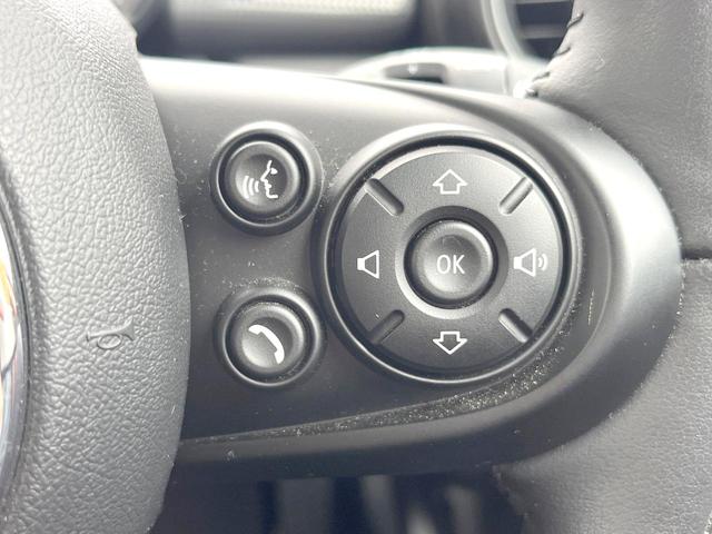 ＭＩＮＩ クーパーＤ　５ドア　１オーナー　カメラ／パーキングアシストＰＫＧ　ペッパーＰＫＧ　ＯＰ１７インチアルミ　ＬＥＤヘッドライト／ユニオンジャックリアコンビネーションランプ　純正ナビ　リアビューカメラ　ＥＴＣ　禁煙車（30枚目）