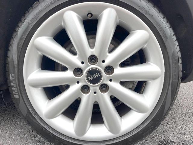 ＭＩＮＩ クーパーＤ　５ドア　１オーナー　カメラ／パーキングアシストＰＫＧ　ペッパーＰＫＧ　ＯＰ１７インチアルミ　ＬＥＤヘッドライト／ユニオンジャックリアコンビネーションランプ　純正ナビ　リアビューカメラ　ＥＴＣ　禁煙車（52枚目）