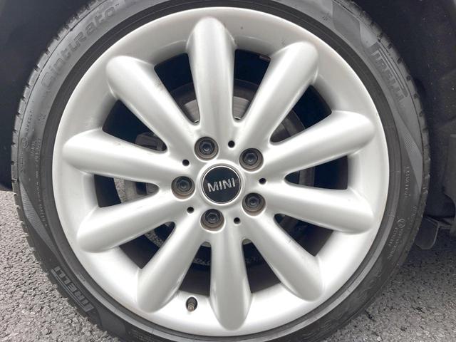 ＭＩＮＩ クーパーＤ　５ドア　１オーナー　カメラ／パーキングアシストＰＫＧ　ペッパーＰＫＧ　ＯＰ１７インチアルミ　ＬＥＤヘッドライト／ユニオンジャックリアコンビネーションランプ　純正ナビ　リアビューカメラ　ＥＴＣ　禁煙車（53枚目）