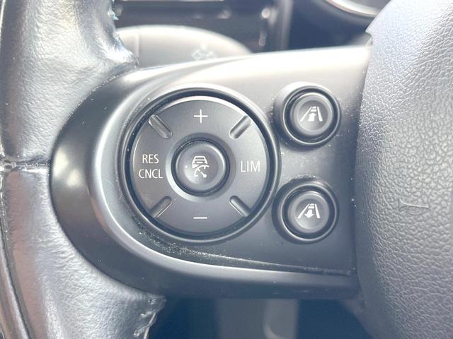 MINI クーパーD クラブマン ペッパーPKG LEDヘッドランプ/LEDフロントフォグランプ 純正ナビ リアビューカメラ アクティブクルーズ インテリジェントセーフティ コンフォートアクセス OP17インチアルミ ETC 禁煙(33枚目)