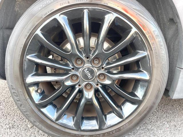 MINI クーパーD クラブマン ペッパーPKG LEDヘッドランプ/LEDフロントフォグランプ 純正ナビ リアビューカメラ アクティブクルーズ インテリジェントセーフティ コンフォートアクセス OP17インチアルミ ETC 禁煙(50枚目)