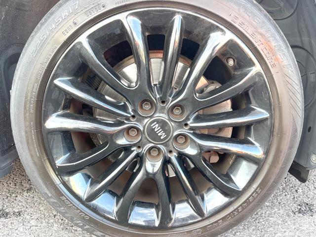 MINI クーパーD クラブマン ペッパーPKG LEDヘッドランプ/LEDフロントフォグランプ 純正ナビ リアビューカメラ アクティブクルーズ インテリジェントセーフティ コンフォートアクセス OP17インチアルミ ETC 禁煙(51枚目)